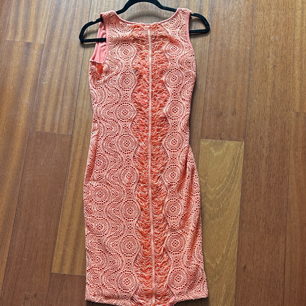 Bebe Coral fitted knit midi dress M
